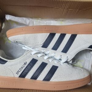 Women's Adidas Handball Spezial NEVER BEEN WORN:)